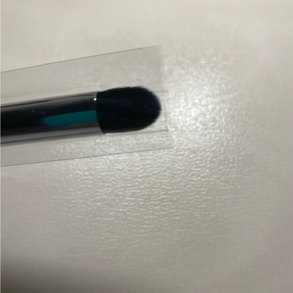 Morphe M577 jumbo crease - Picture 3 of 5